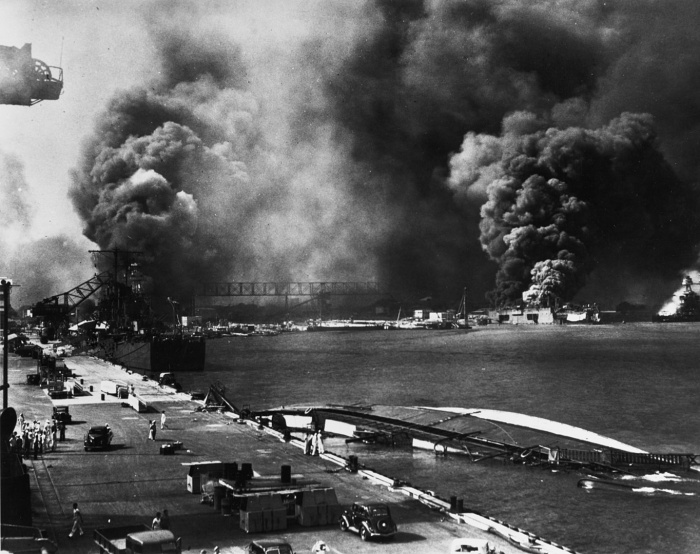 File:Helena at Pearl Harbour.jpg