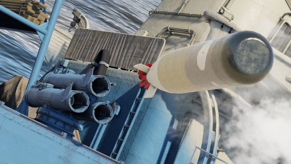 File:12.75 inch Mark 46 (324 mm) on Chikugo.jpg