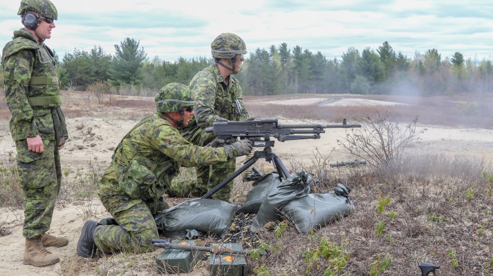 File:Canadian C6 Flex machine gun 2016.jpg